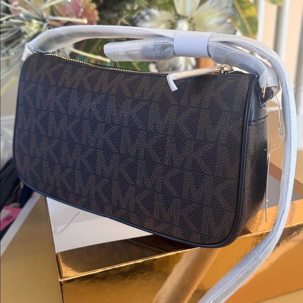 Michael Kors Crossbody Purses Brand New Authentic 9x5 - Picture 4 of 9